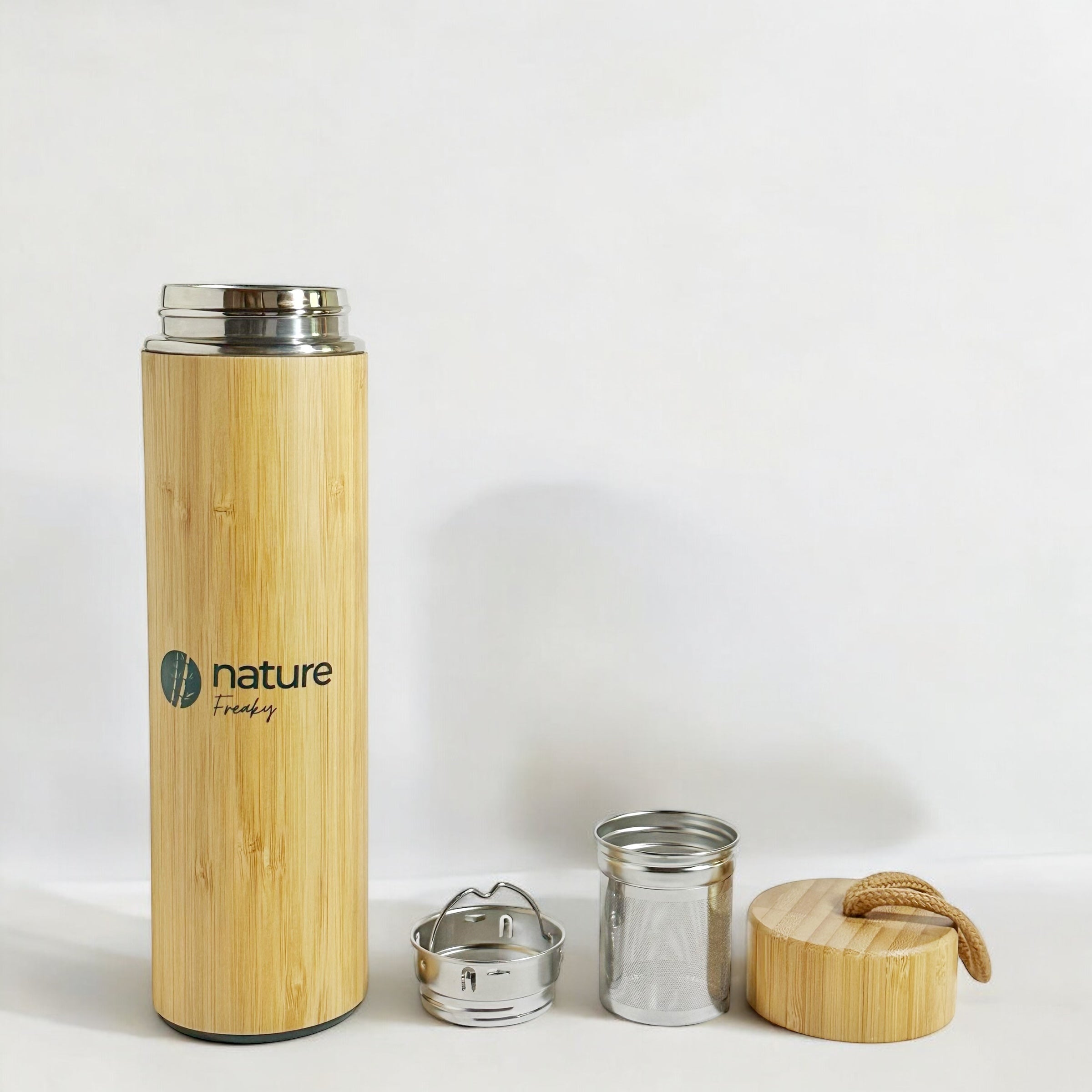 ECO-FRIENDLY BAMBOO BOTTLE WITH INFUSER & STRAINER Nature Freaky